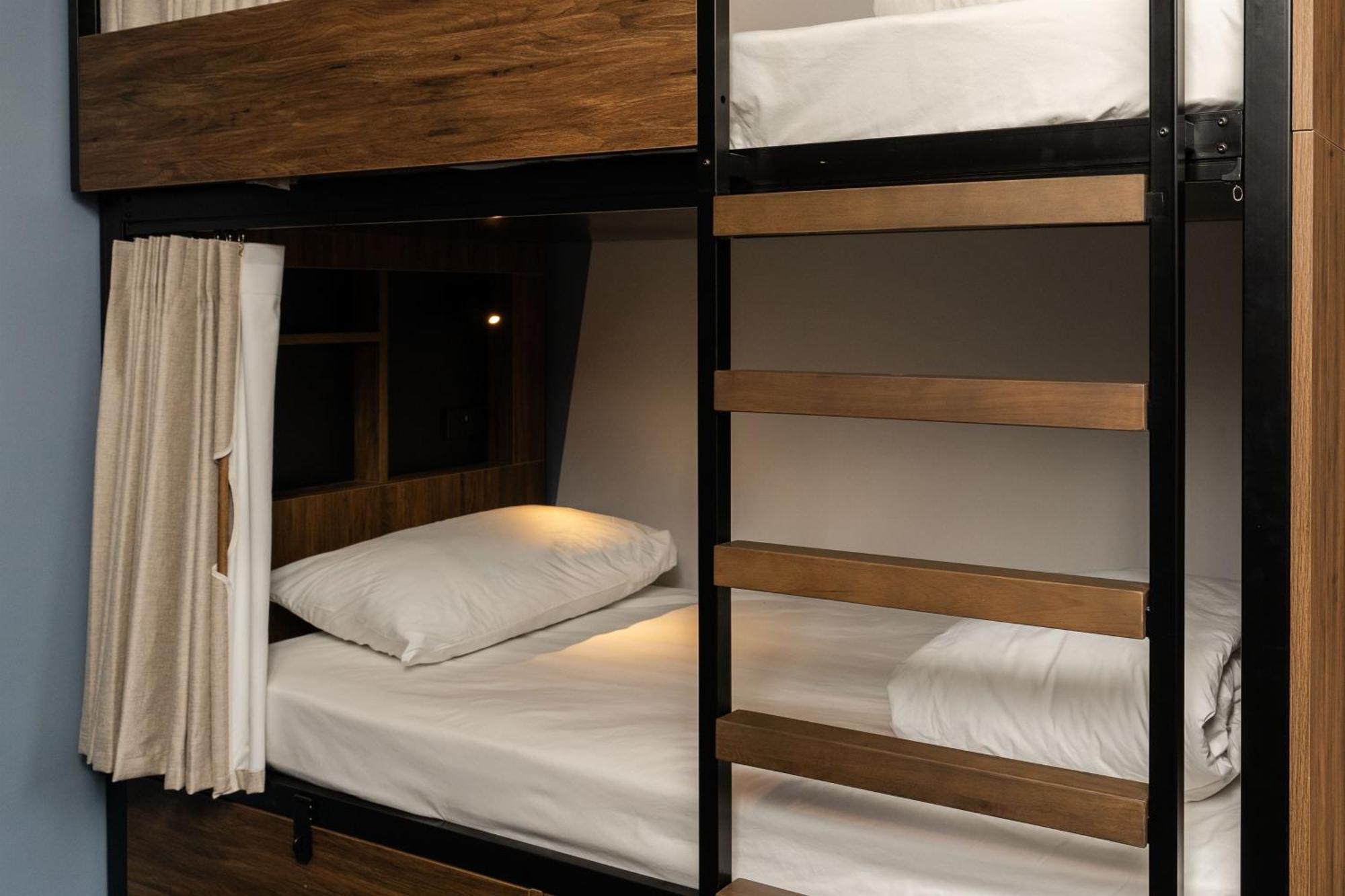 Haka House Christchurch Exterior foto A bunk bed