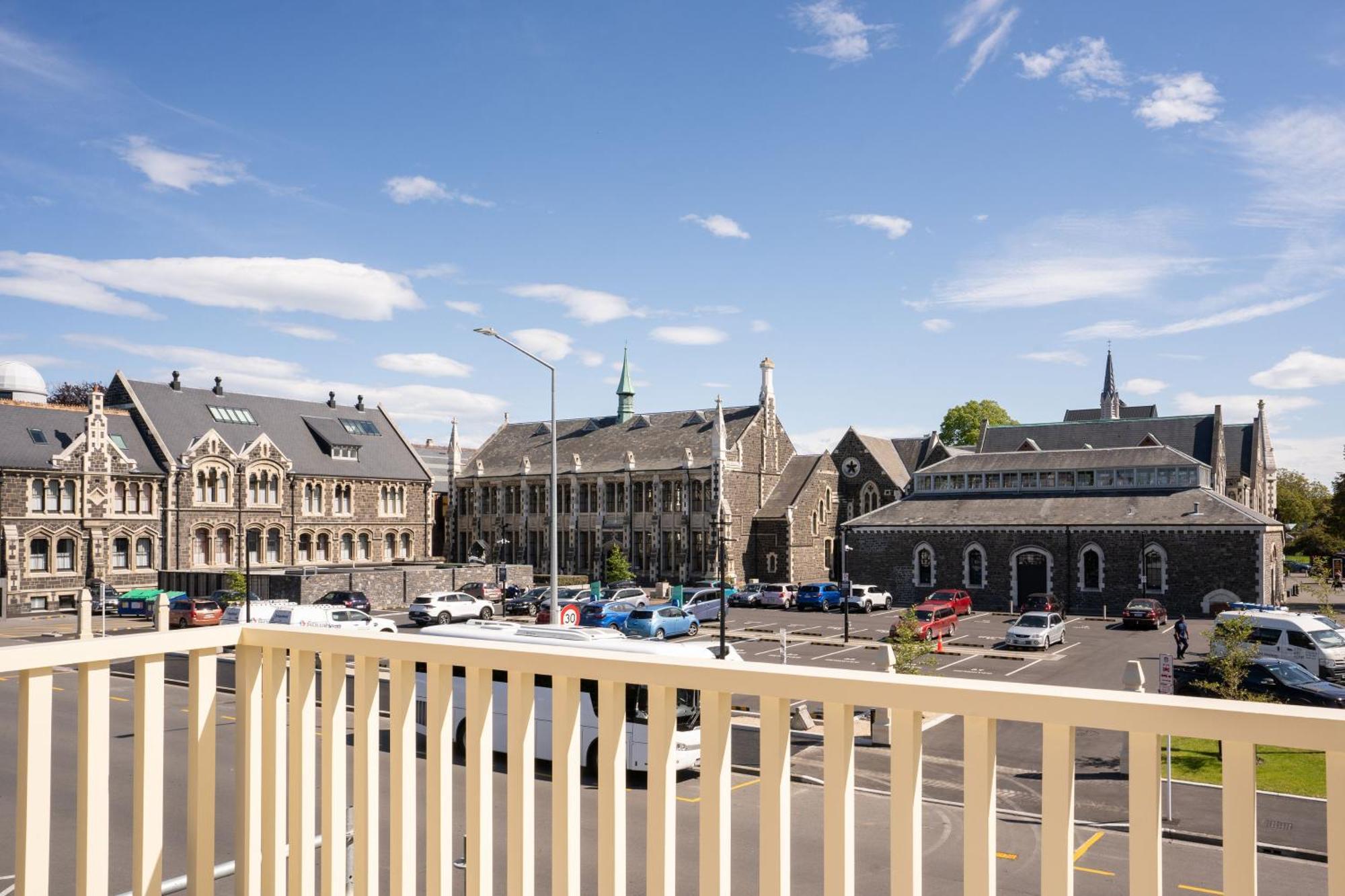 Haka House Christchurch Exterior foto The University of Canterbury
